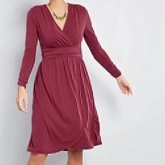 NEW NWOT MODCLOTH Don Done Knit Dress Berry Mauve Faux Wrap Long Sleeve Small S - Picture 1 of 12